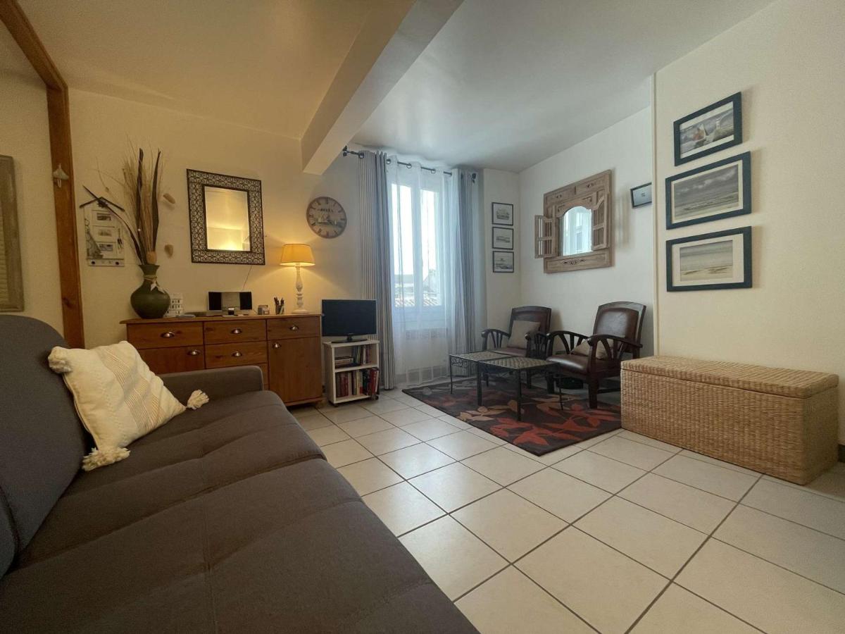 B&B Saint-Martin-de-Ré - Appartement Saint-Martin-de-Ré, 1 pièce, 2 personnes - FR-1-246C-20 - Bed and Breakfast Saint-Martin-de-Ré