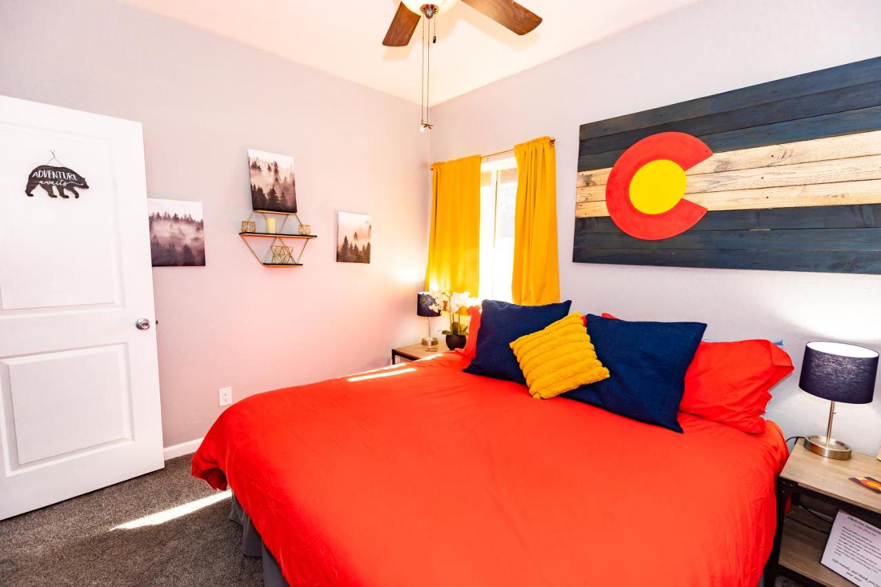 B&B Colorado Springs - The Ganja Getaway - Bed and Breakfast Colorado Springs