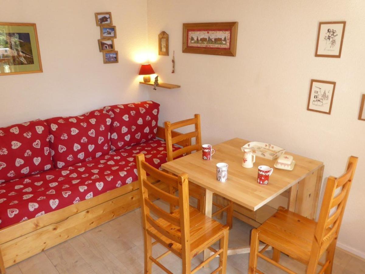 Charmant appart rénové 4 pers, balcon sud, plein centre, proche ski et piscine! - FR-1-342-187 - B&B
