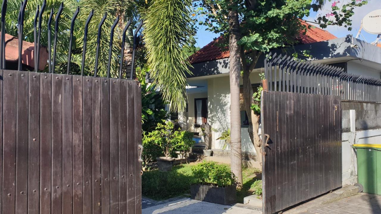 Lafayette House Canggu Bali - Bed and Breakfast Canggu