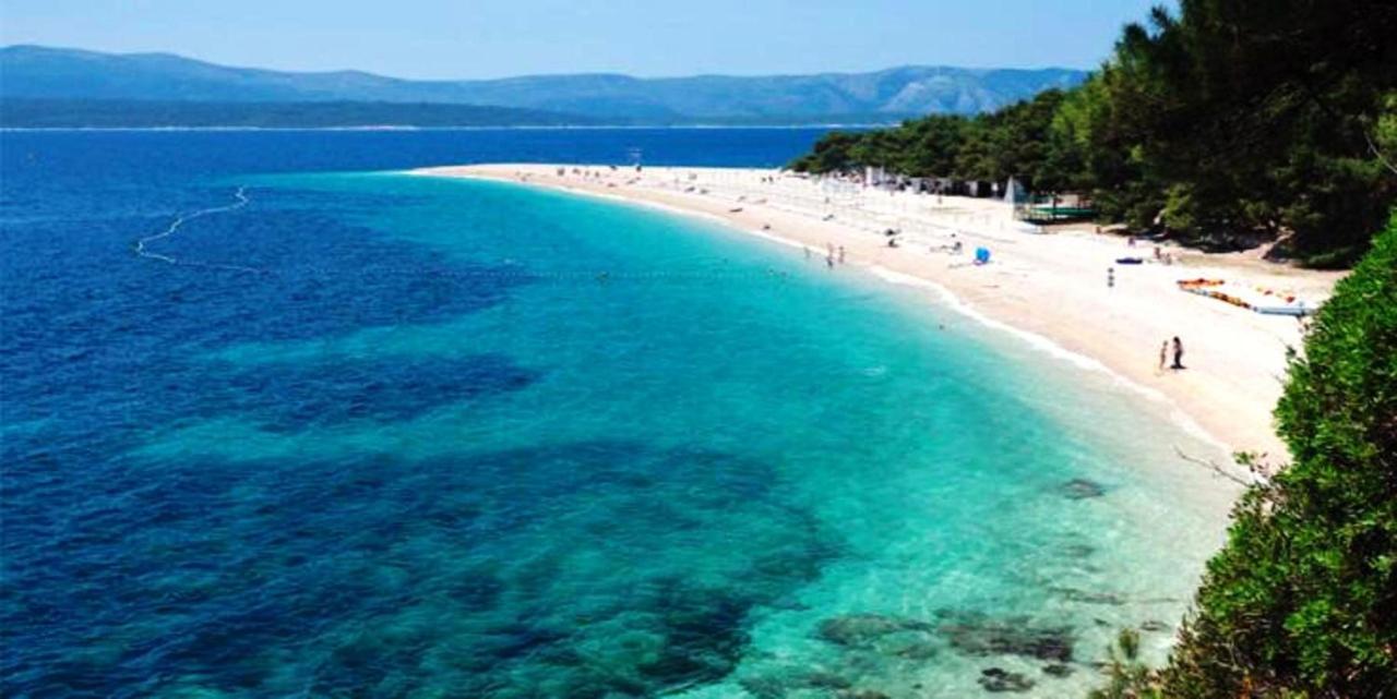 Apartment Dolce Vita - 40 m to the sea & Beach-sleeps 3 - Bed and Breakfast Milna