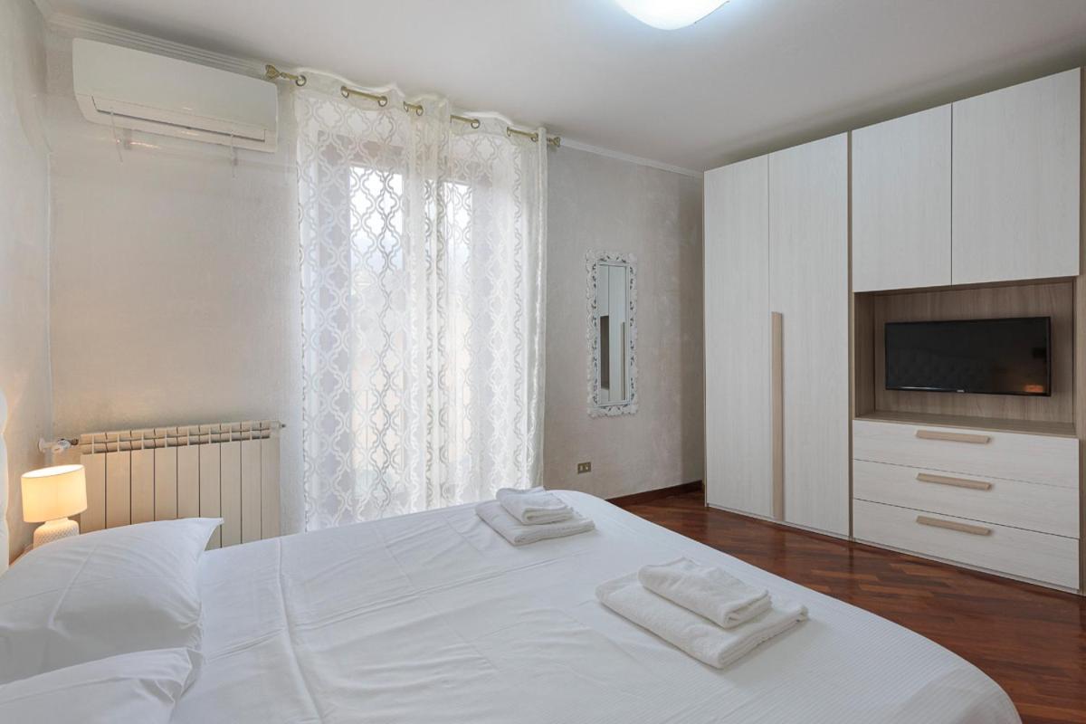 Maison Du Soleil - Ferienwohnung Stresa