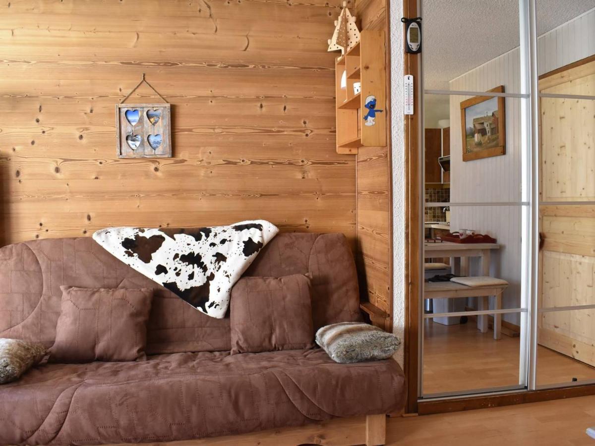 Studio cabine à Méribel, 4 personnes, terrasse sud, parking privé, casier à skis, lave-linge - FR-1-180-210 - B&B Méribel