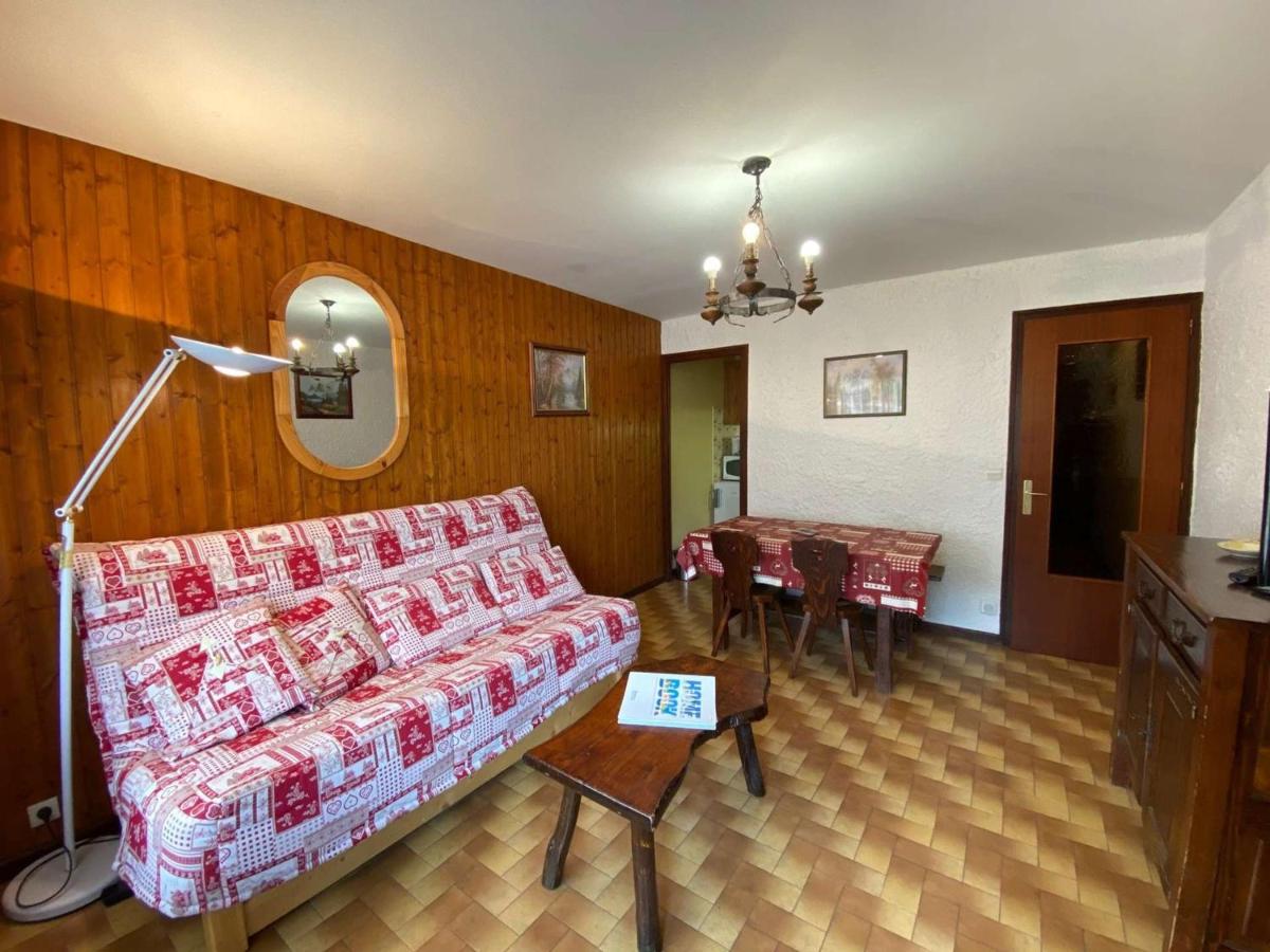 Studio skis aux pieds avec balcon au Grand-Bornand - FR-1-241-20 - B&B