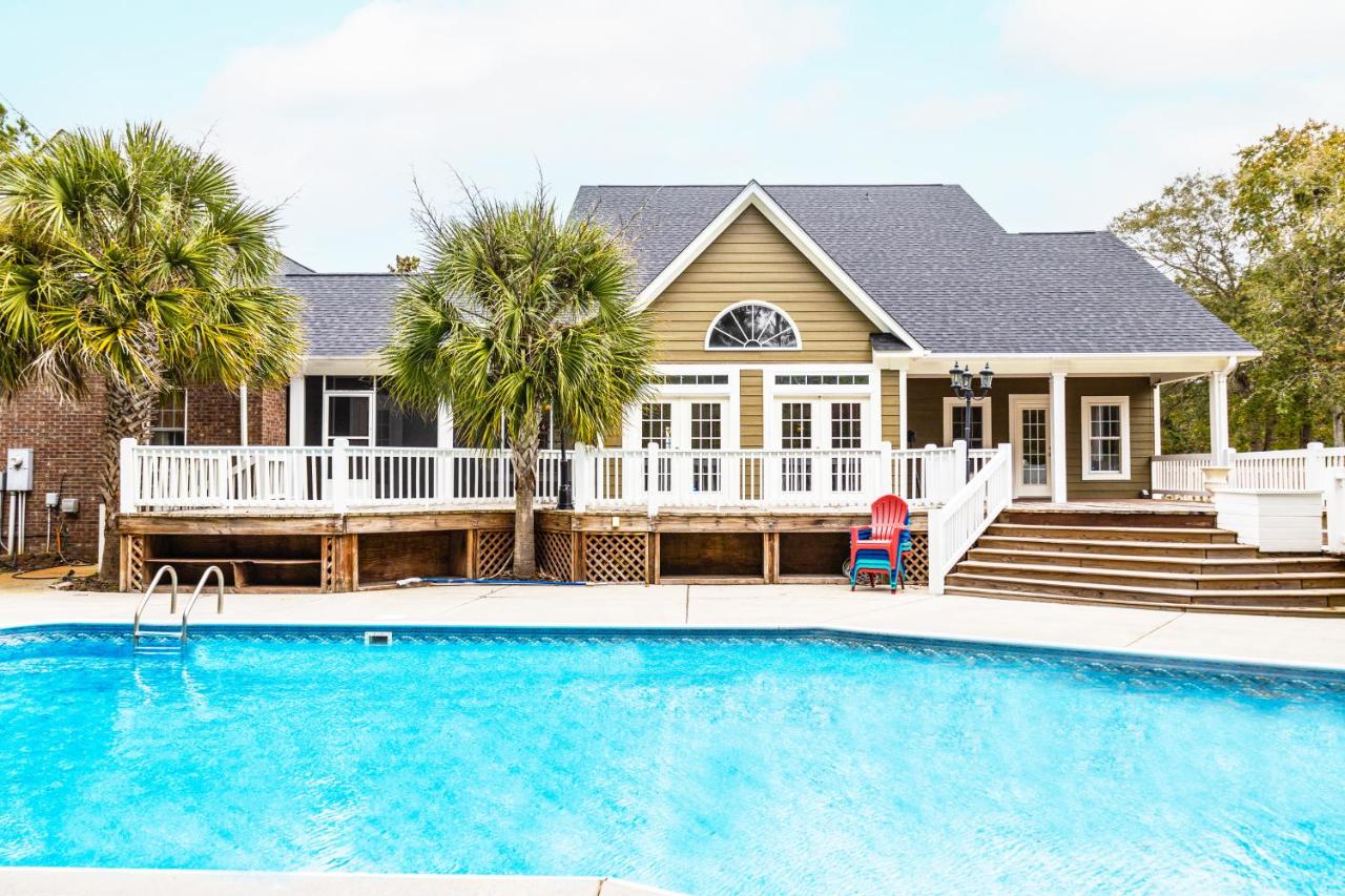 Carolina Cares Away - B&B