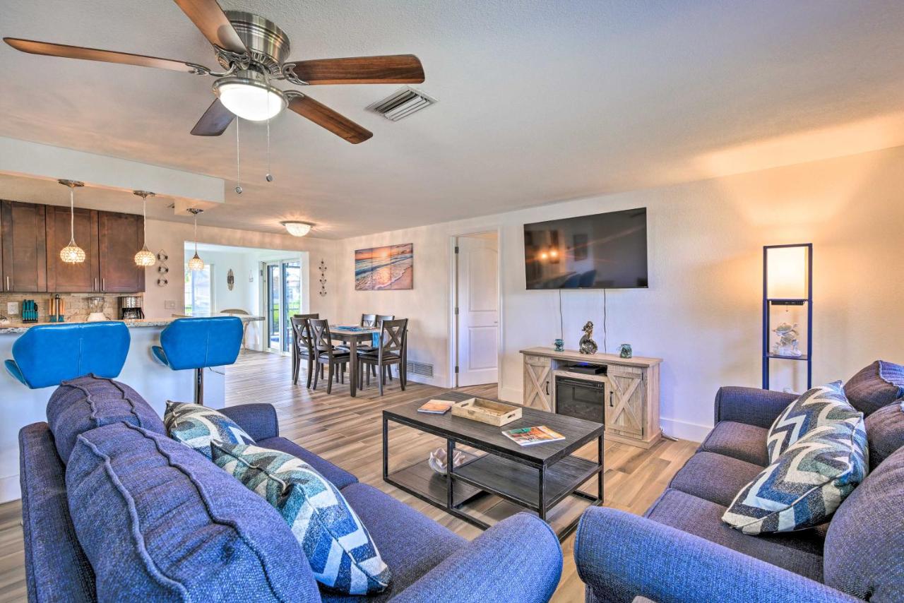 Englewood Escape with Screened-In Pool and Grill! - Chambres d’hôtes Englewood