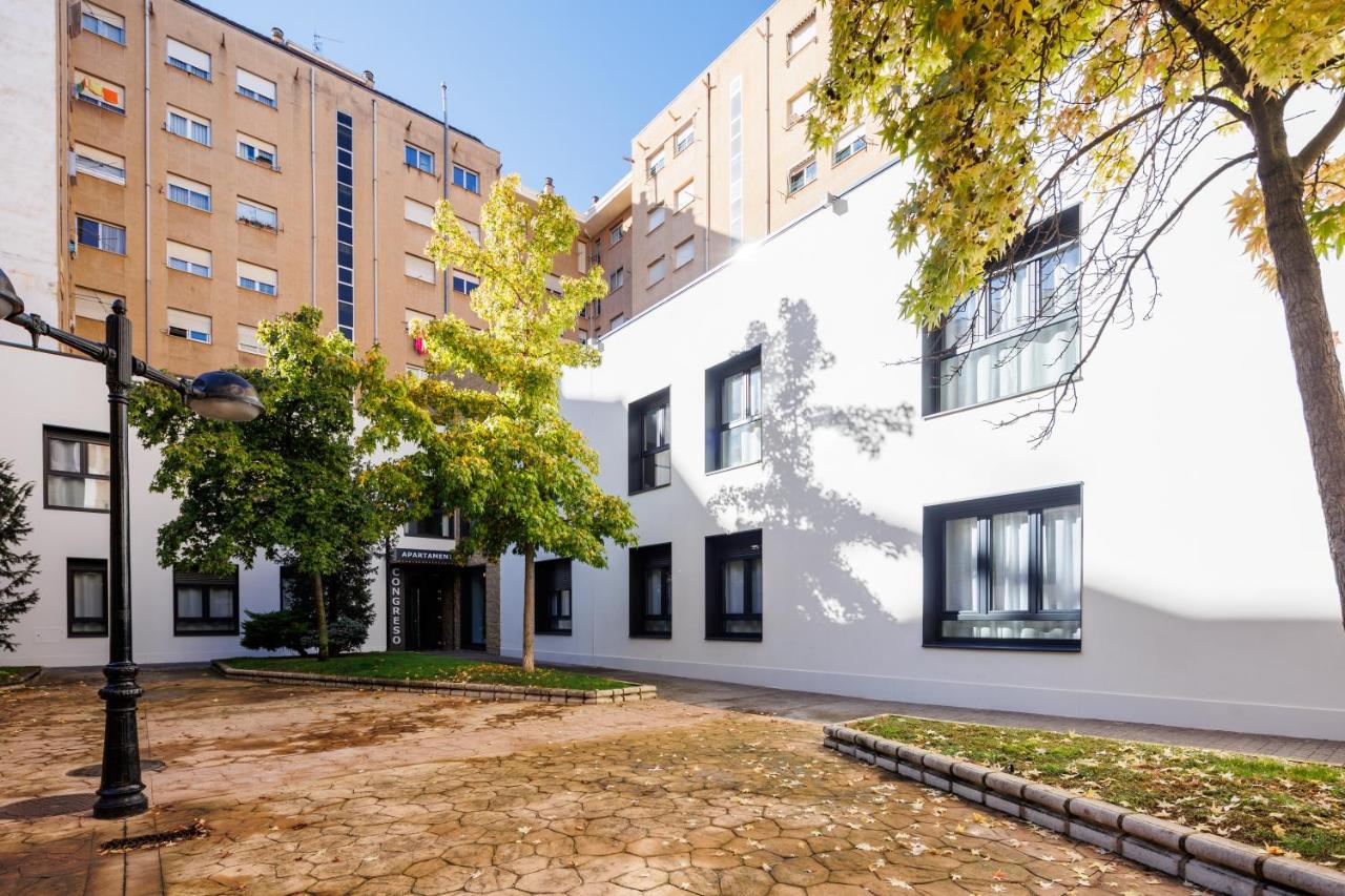 B&B Logroño - Apartamentos Congreso, Parking gratuito - Bed and Breakfast Logroño