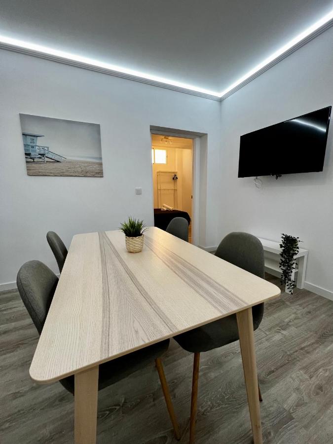 Appartamento con 2 Camere da Letto