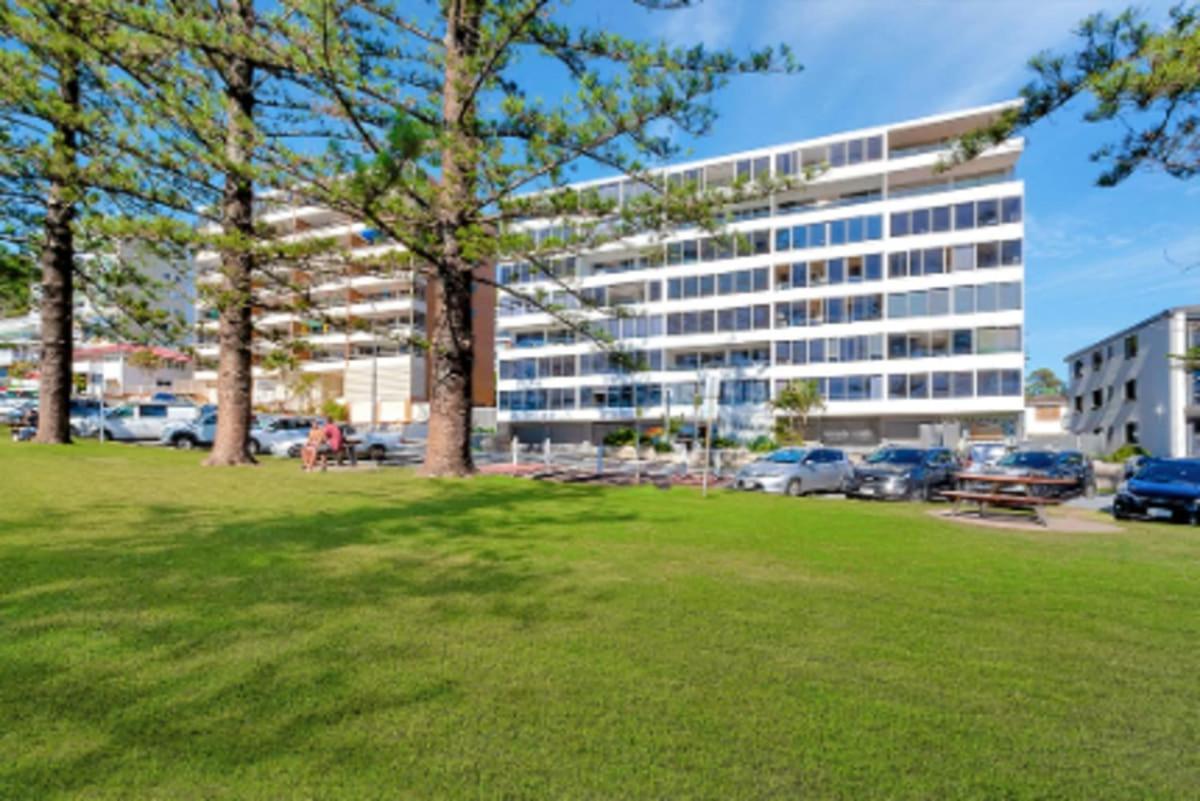Goodwin Towers - Hosted by Burleigh Letting - B&B