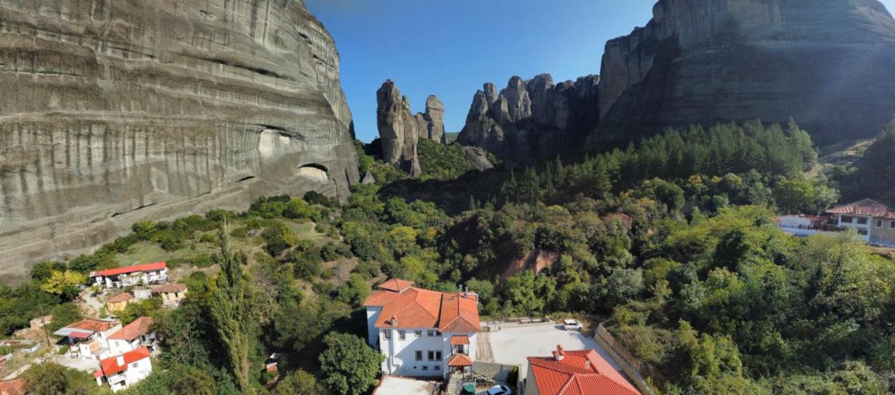 Triple Room with Meteora View