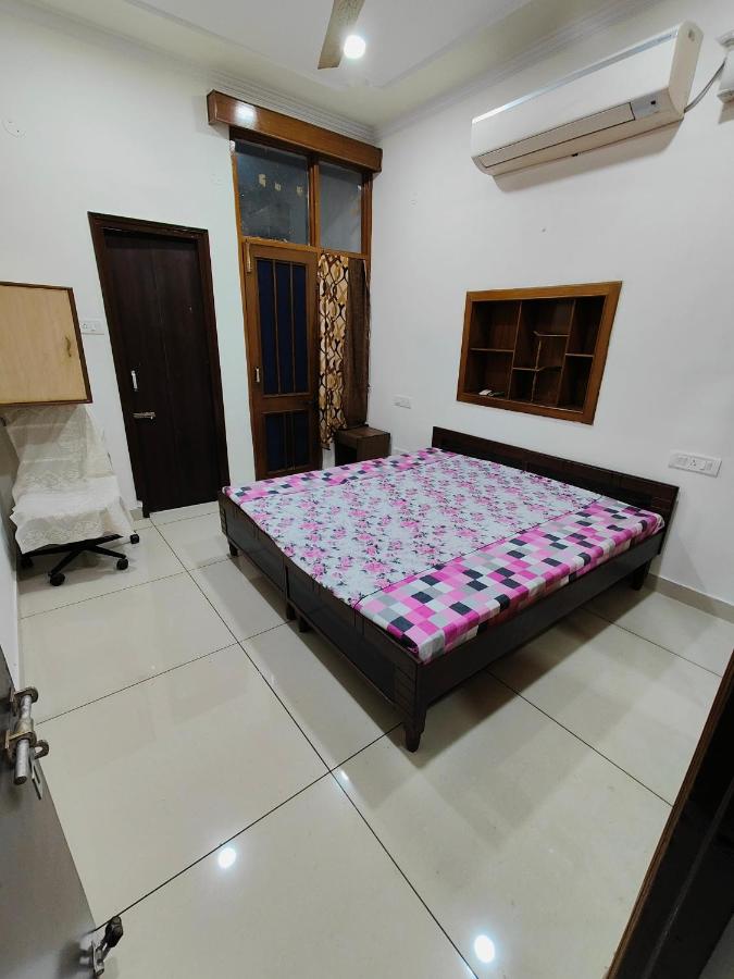 B&B Chandigarh - Chandigarh home - Bed and Breakfast Chandigarh