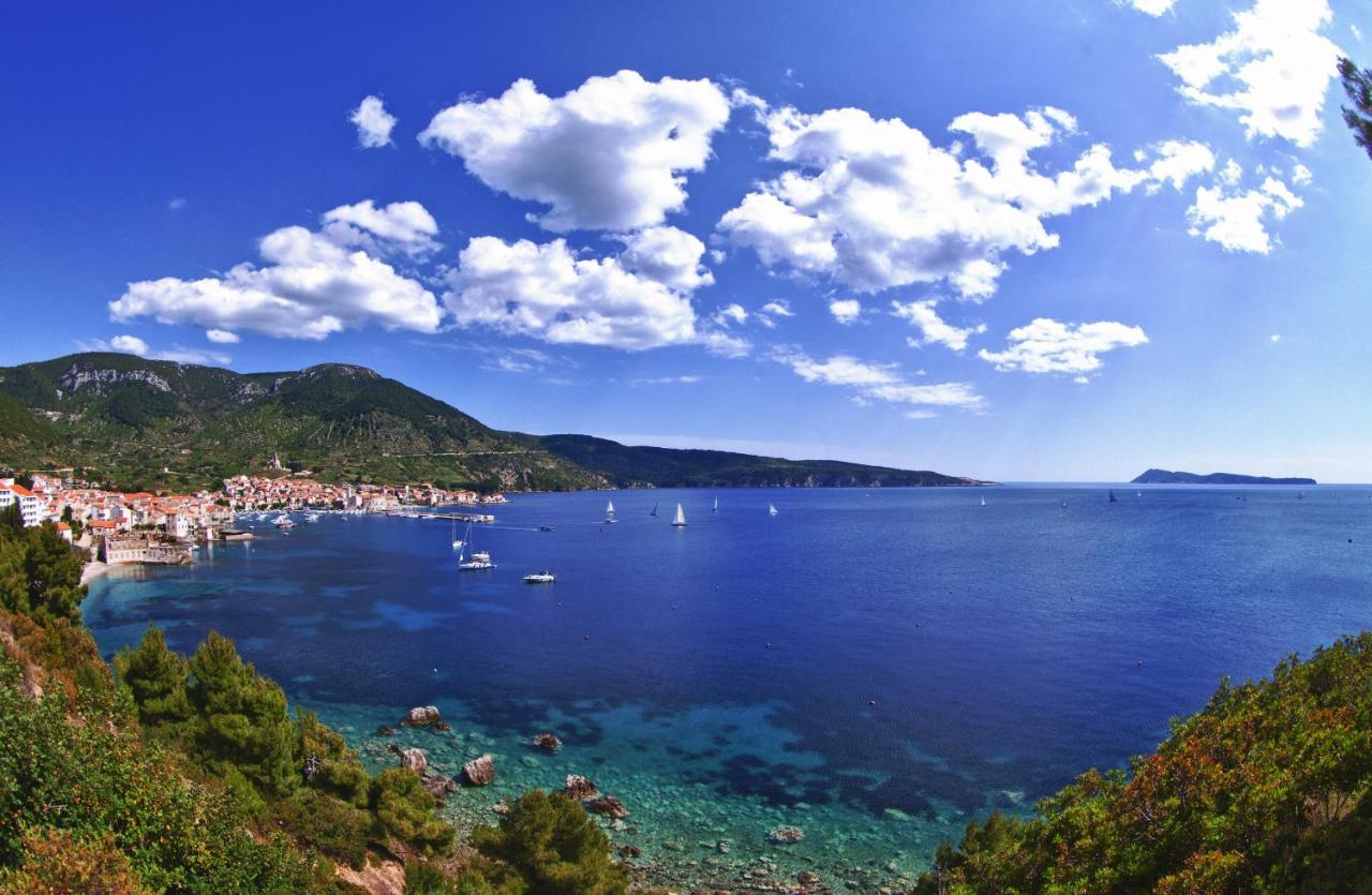 Apartamento de 1 dormitorio con vistas al mar