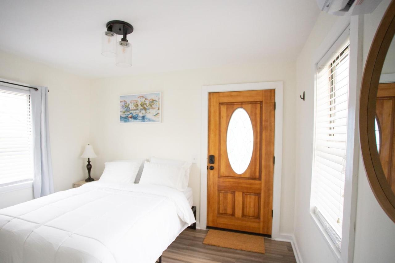 B&B Jacksonville Beach - Cozy Studio - Blocks from the Ocean! - Bed and Breakfast Jacksonville Beach