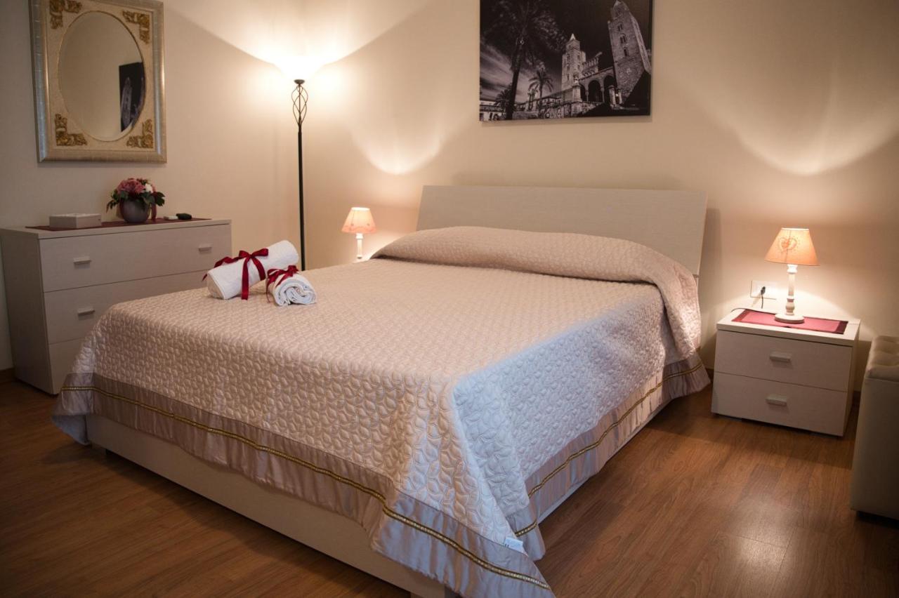 Il delfino holiday house - B&B Cefalù