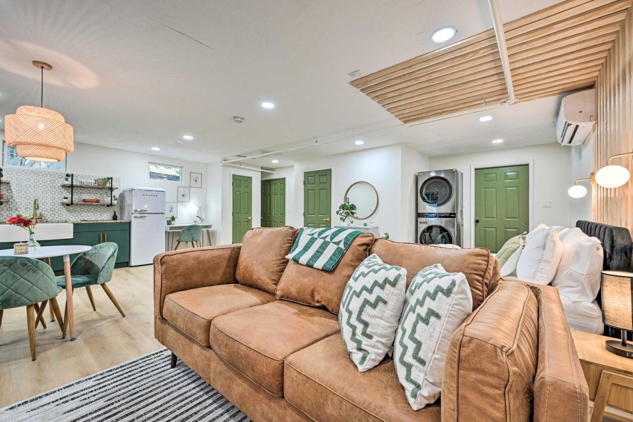Cozy Brandon Guest Studio with Pool and Hot Tub! - B&B