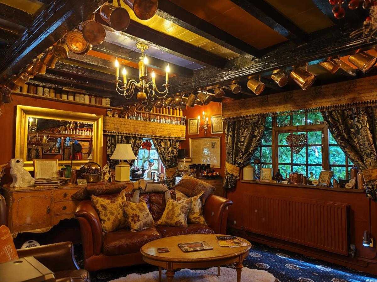 Wizards Thatch Luxury Suites - Ferienwohnung Alderley Edge