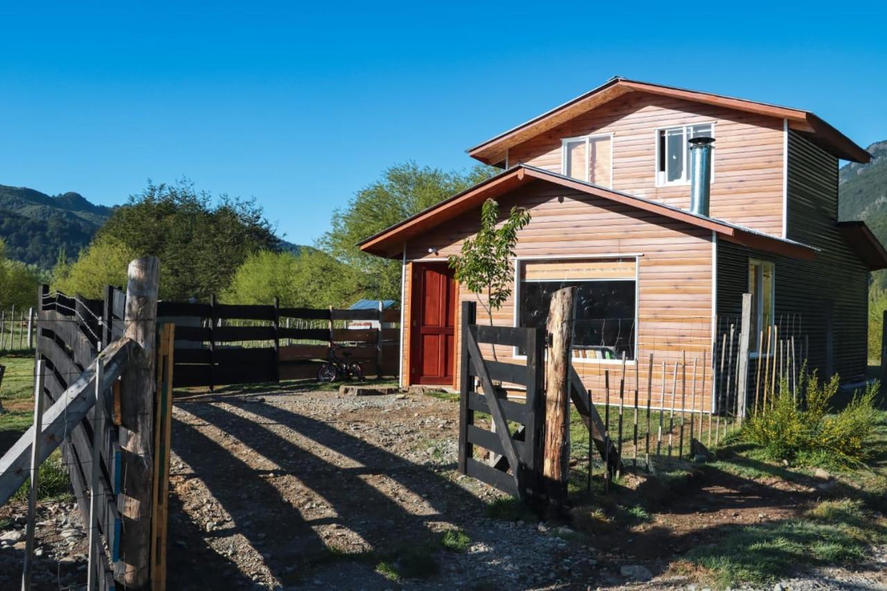Cabaña Río Noroeste - Ferienwohnung Futaleufú