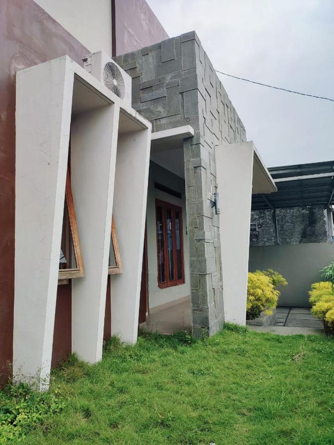 Papringan Suite House - B&B Demangan