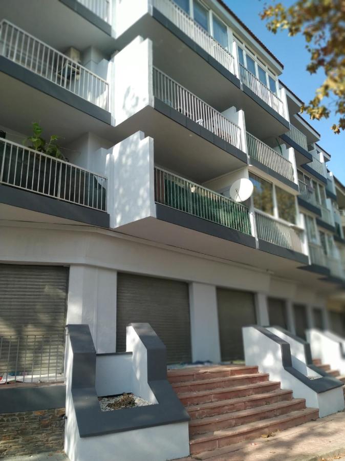 Apartamento Dinasty - B&B Empuriabrava