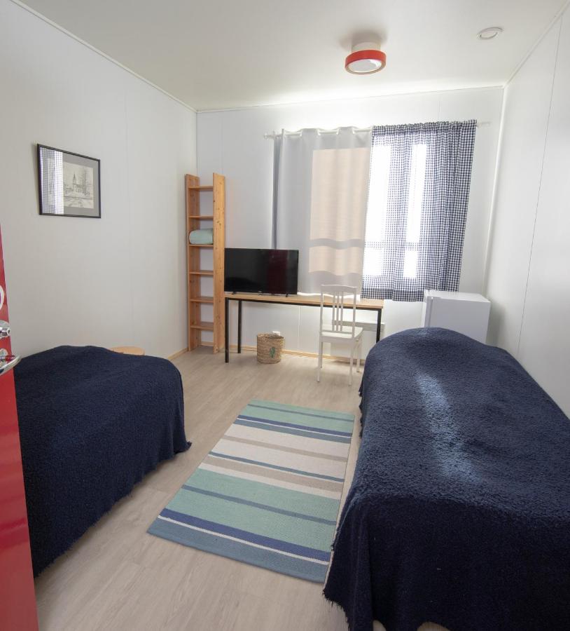 Twin Room with Shared Bathroom