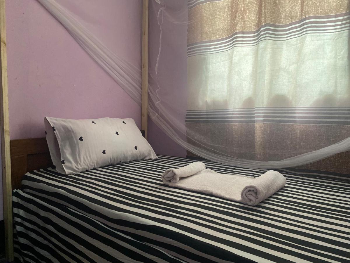 Single Room with Shared Bathroom