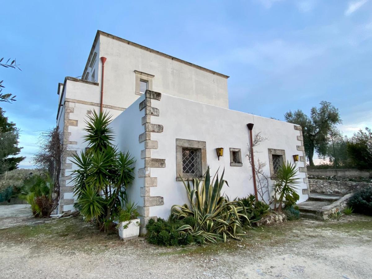 Villa del 1700 immersa nel verde, Poggio al Sole Vieste - Chambres d'hôtes Vieste