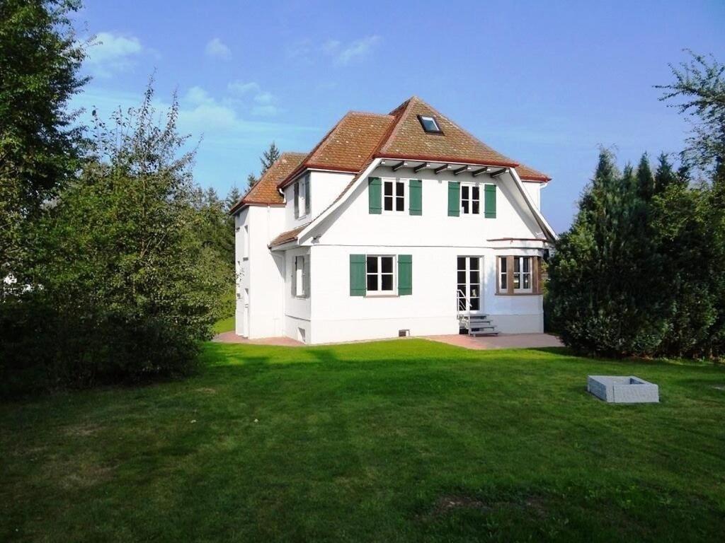 Schwarzwaldhaus24 - Ferienhaus mit Sauna, Whirlpool und Kamin - B&B Aichhalden