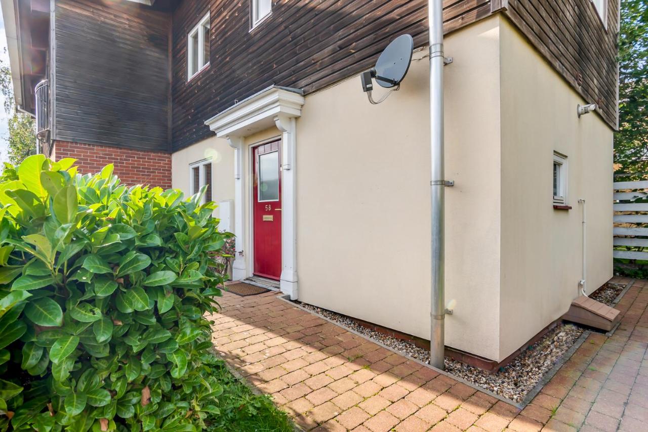 Spacious Home Near Uea For Contractors & Workers - Chambres d’hôtes
