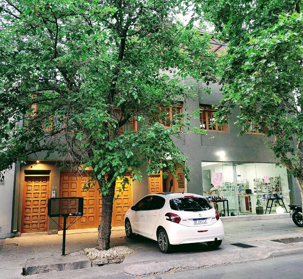 Departamento de categoría ubicado en microcentro para cuatro personas con cochera incluida - B&B