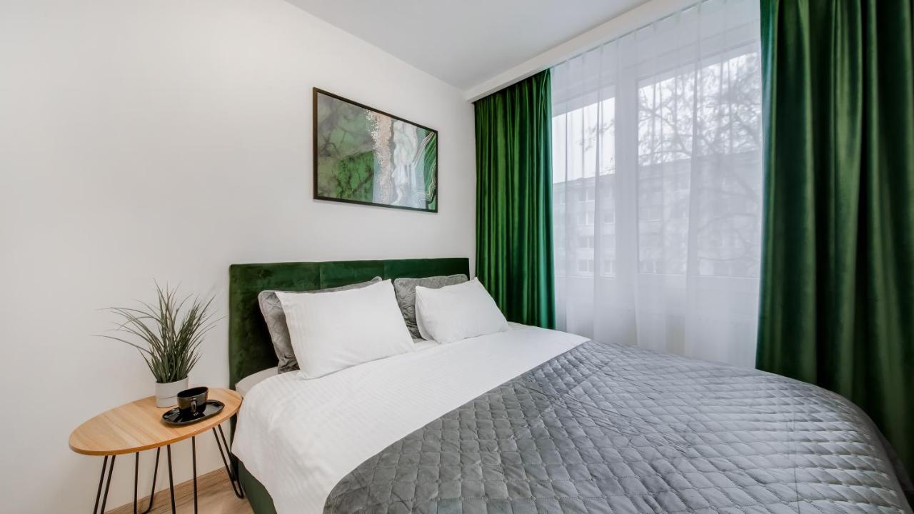 Stylish Apartment in Zverynas - B&B