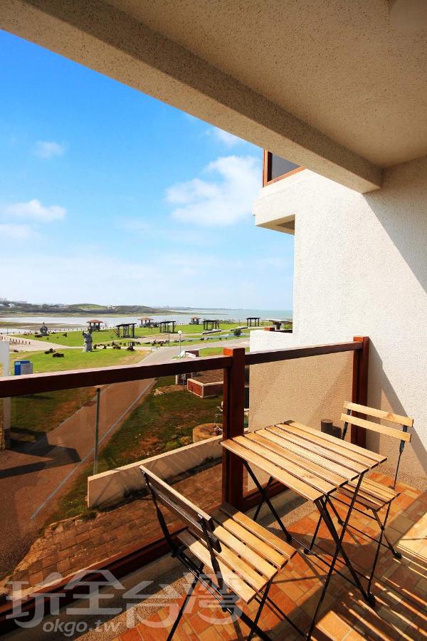Double Room with Balcony and Sea View ( Without Bathtub)