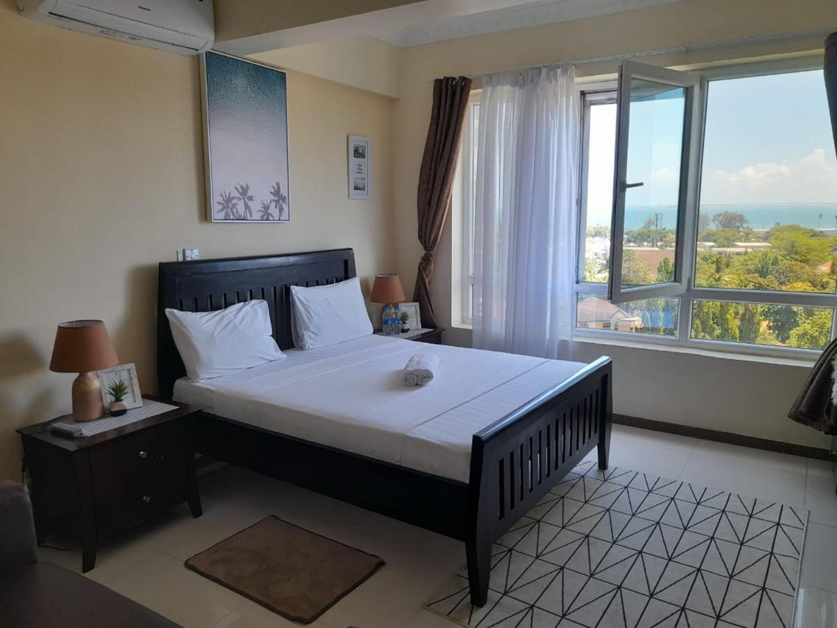 Deluxe Double Room with Balcony and Sea View