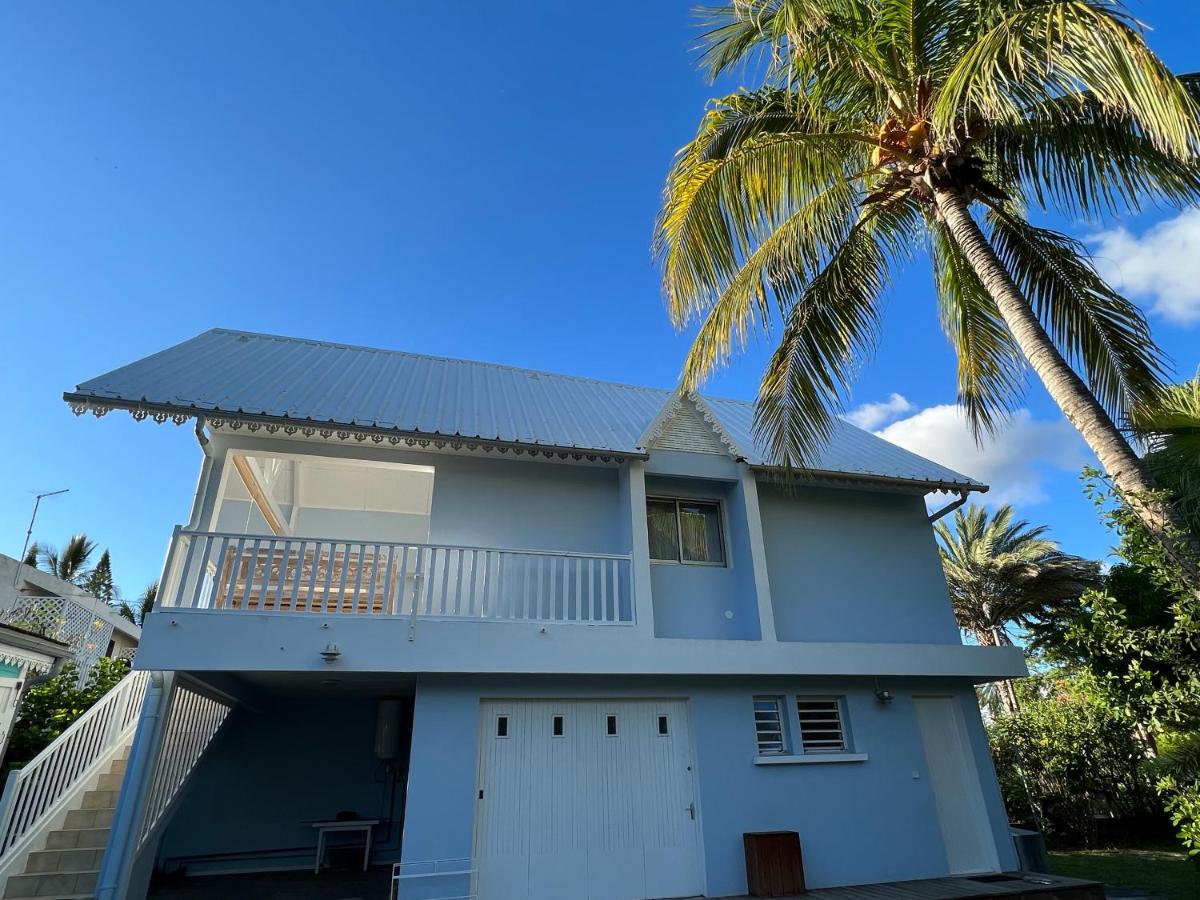 JOLIE CREOLE- Villa sur le lagon - B&B