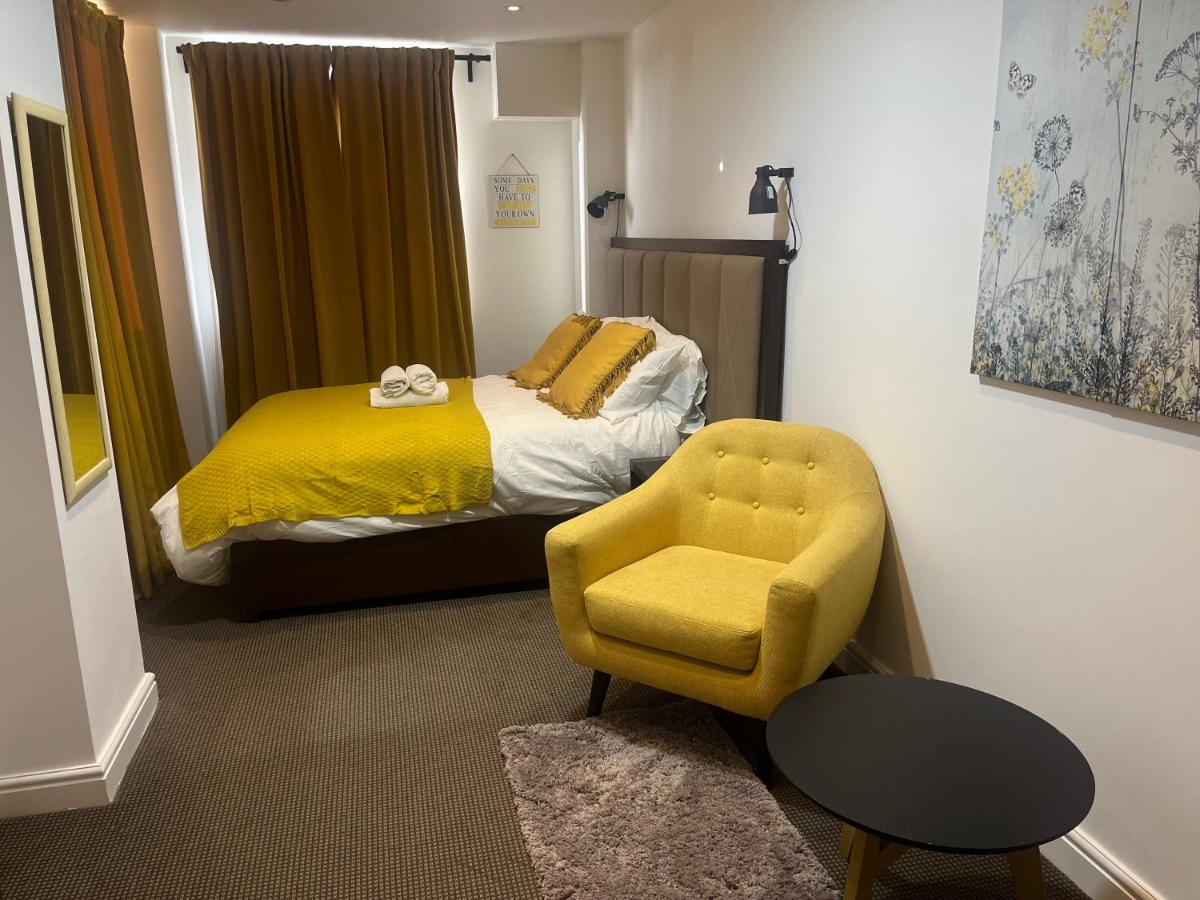 Superior Apartment