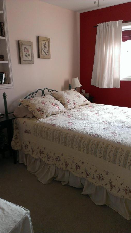 Queen Room with Spa Bath