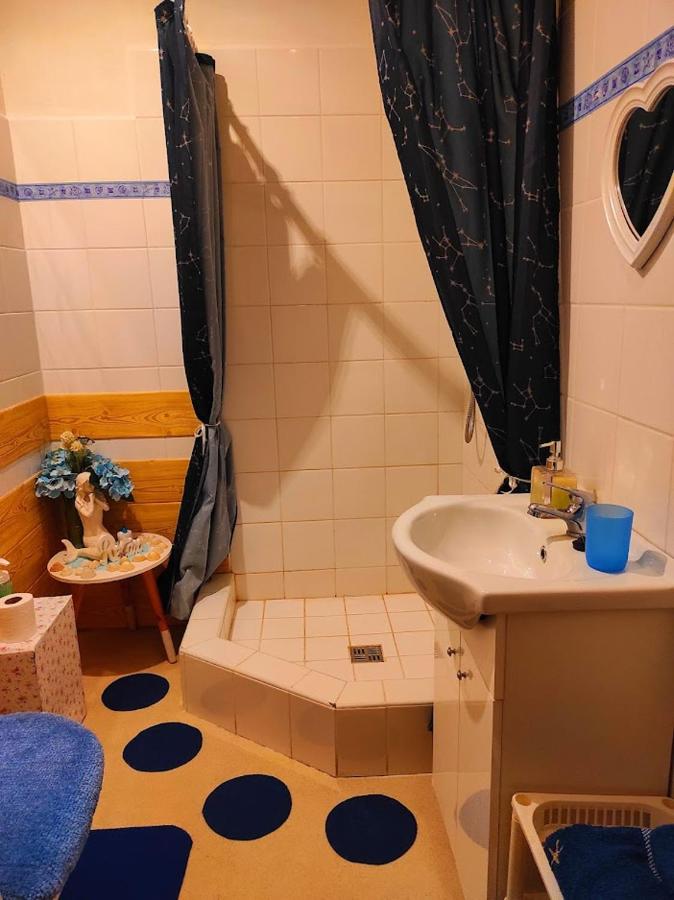 Single Room with Bathroom