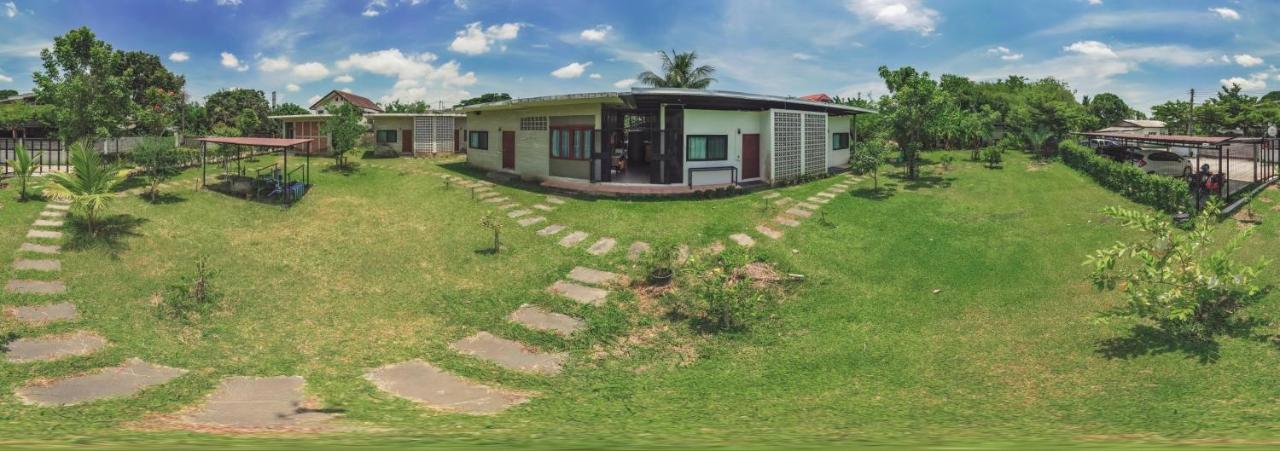 ปันสุข ห้องพักหลักร้อย Pun-Suk - Ferienwohnung Chiang Mai