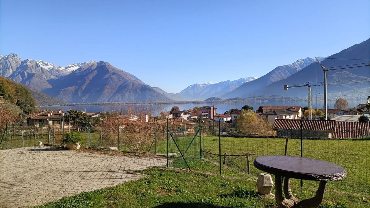 Apartment with garden, lake view and parking - Larihome A15 - Chambres d’hôtes Domaso