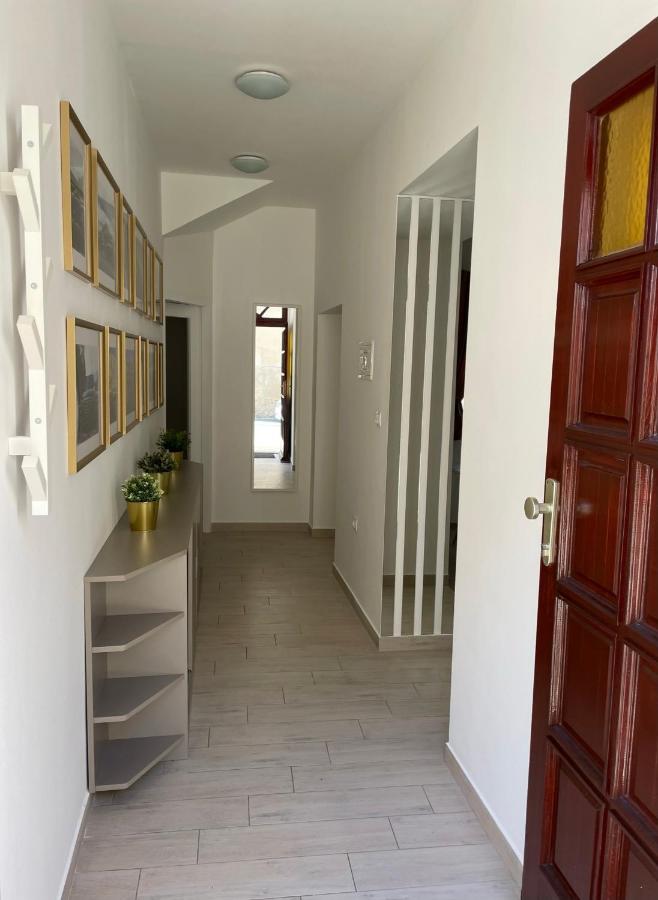 Gold Blanc Luxury Apartment - B&B