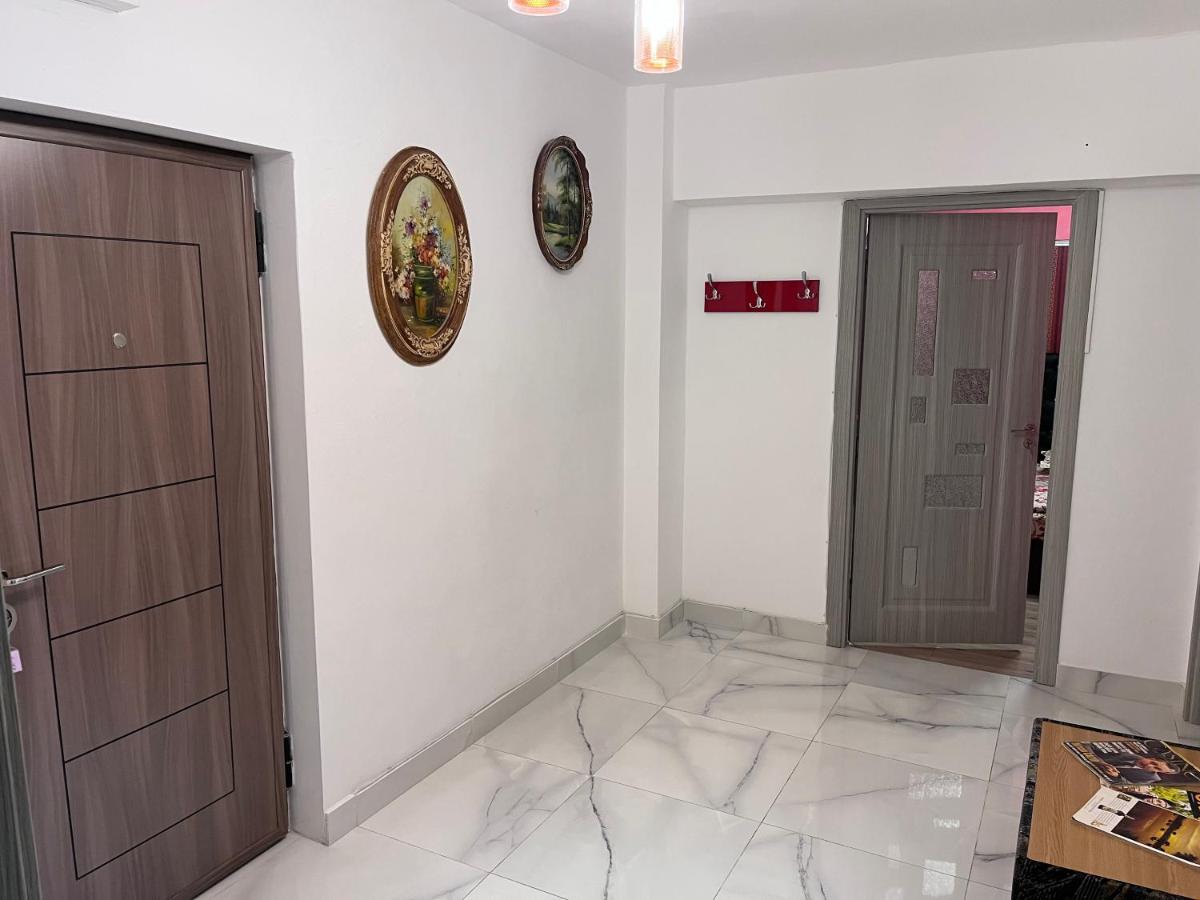 Apartament In Centrul Orasului - Ferienwohnung