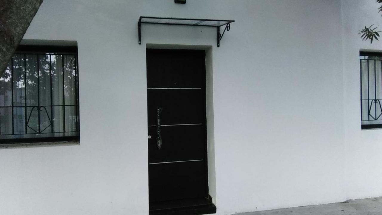 Villa Elisa,La Plata Apart II - Chambres d’hôtes