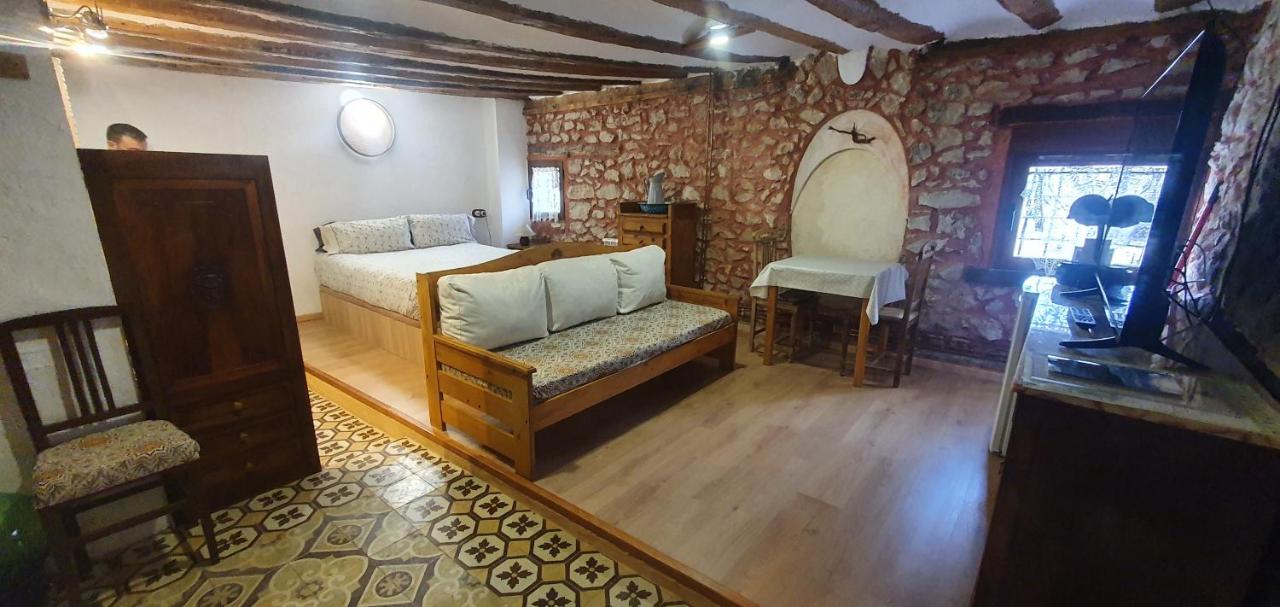 Deluxe Double Room with Shower
