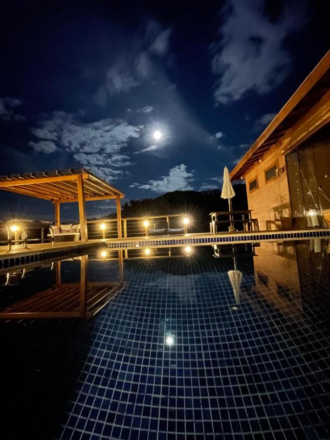 Chalet con Vasca Idromassaggio (2 Adulti)