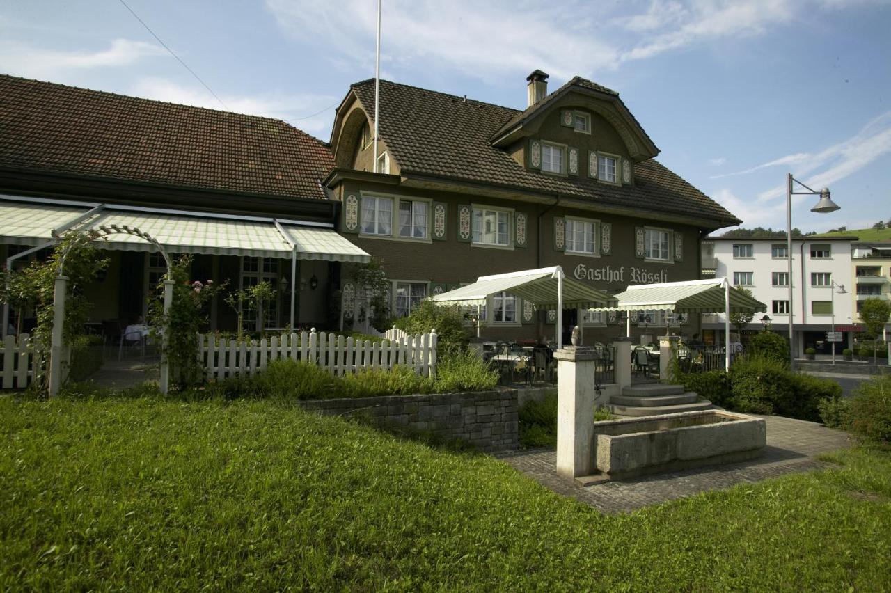 B&B Lucerne - Landgasthof Hotel Rössli - Bed and Breakfast Lucerne