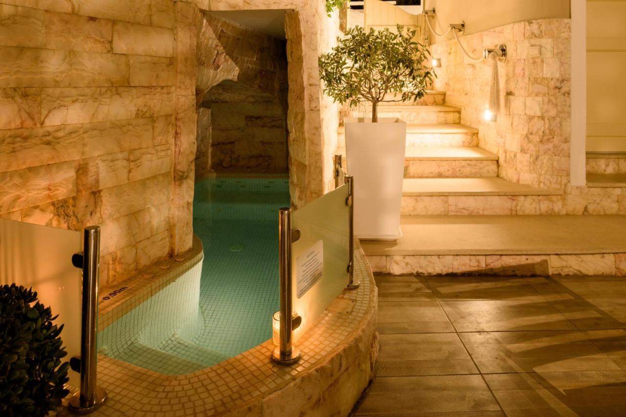 Villa con 1 Camera da Letto, Vasca Idromassaggio all'Aperto e Vista Giardino