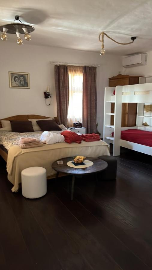 Habitación Cuádruple con baño privado