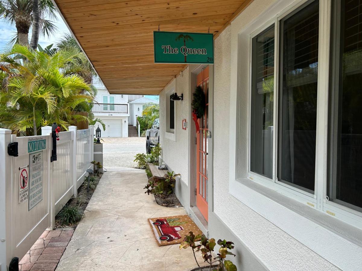 B&B Holmes Beach - An Island Getaway at Palm Tree Villas - Bed and Breakfast Holmes Beach