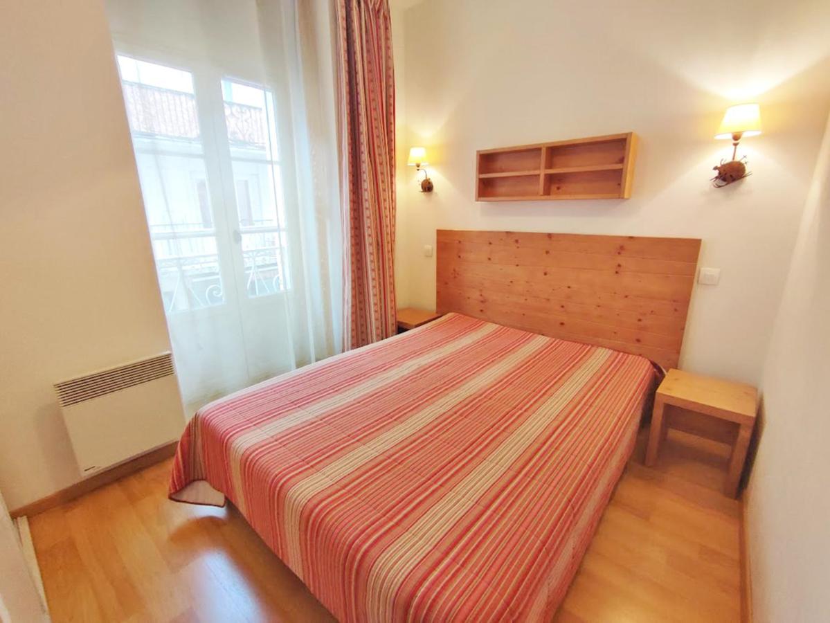 Ostal, T3, centre Luchon, wifi, casier à skis, ascenseur, 6 personnes - B&B