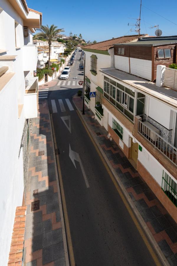 Lets in the Sun Sea View Apartment Calabella - B&B La Cala De Mijas