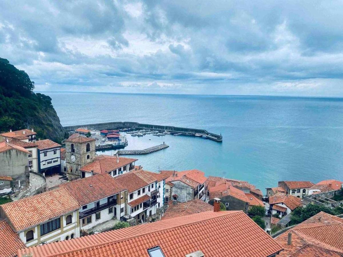 Regalina Vistas a la bahía Lastres - Bed and Breakfast